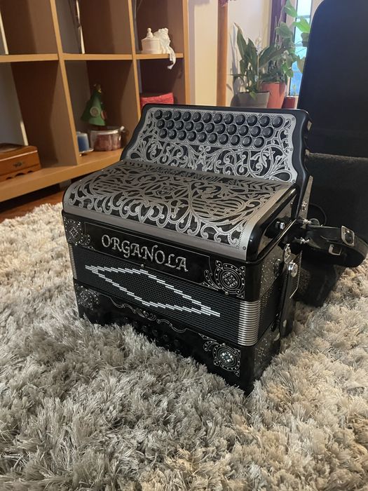Concertina Organola como nova !!