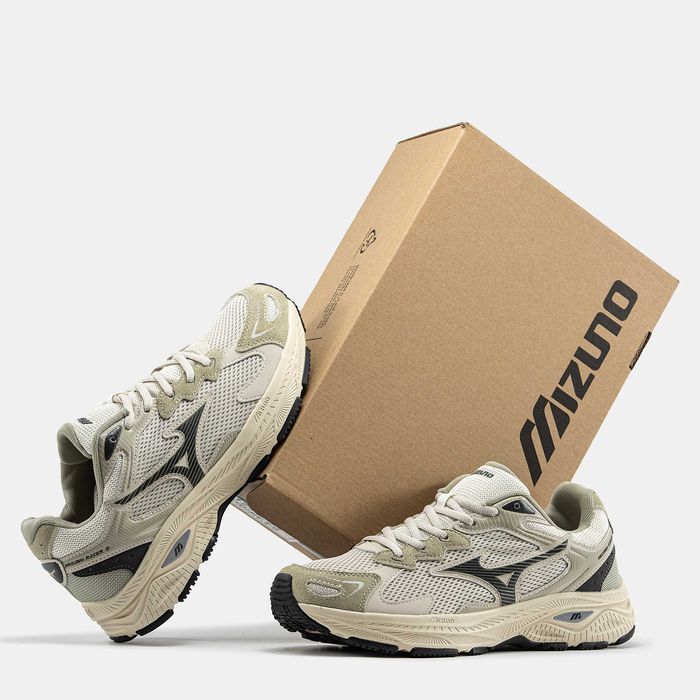 Мужские спортивные кроссовки Mizuno Racer S кросівки мизуно рейсер