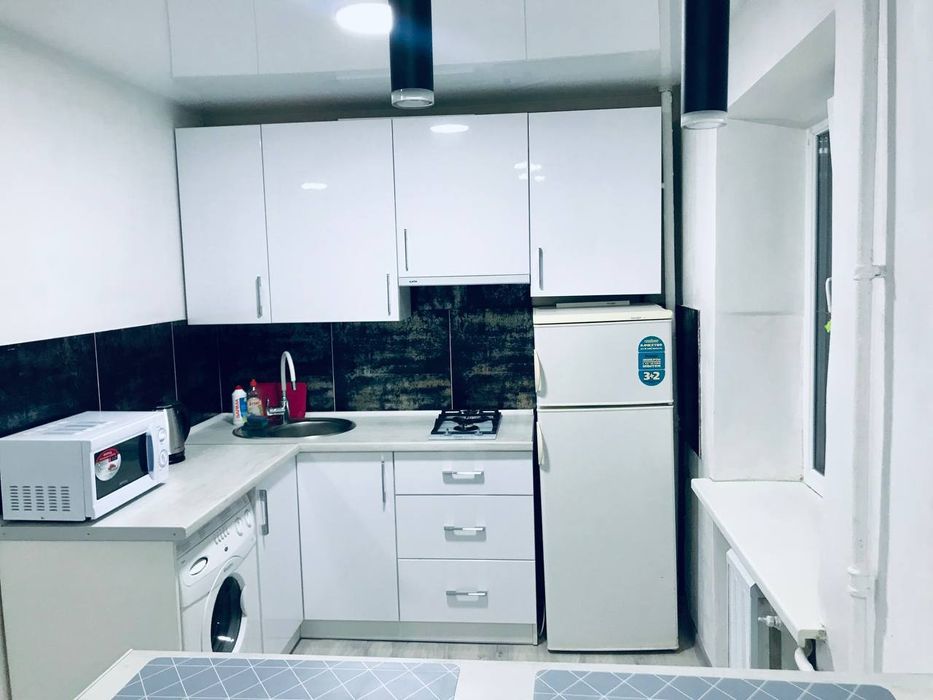 2к.квартира,центр.Соборна 43.Подобово,погодинно.