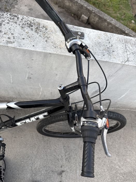 Bicicleta EMT team pro 4210