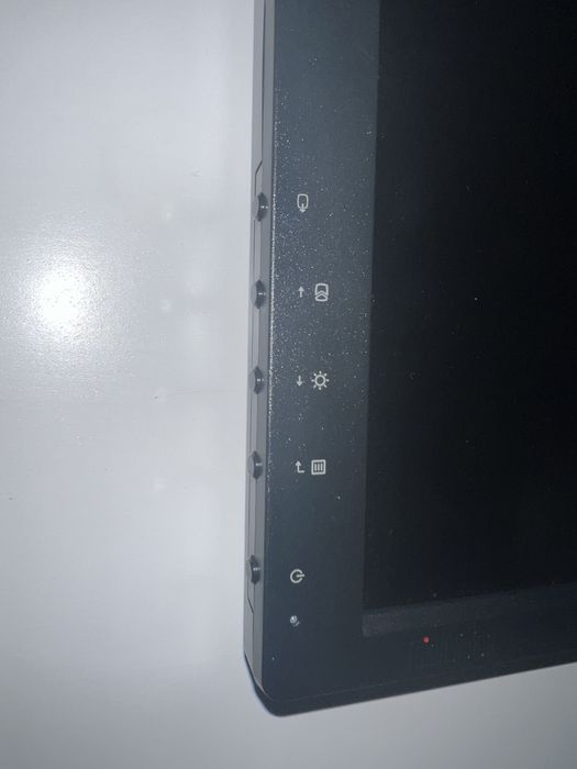 Monitor Lenovo 22”