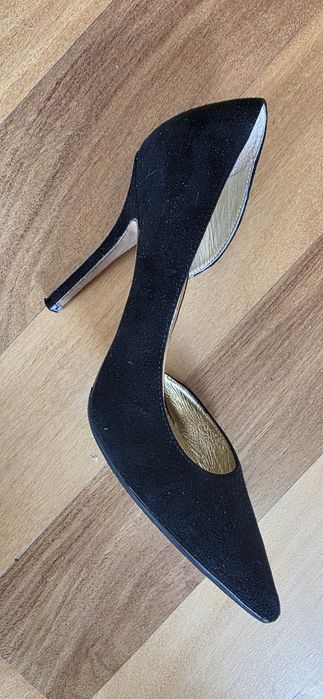 Czółenka czarne zamszowe Baldowski by Zień jak nowe r.37