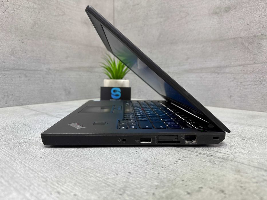 Бюджетний ноутбук Lenovo X270/12.5"/i5-6300u/8gb ddr4