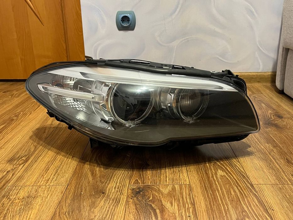 Фара BMW f10 facelift adaptive