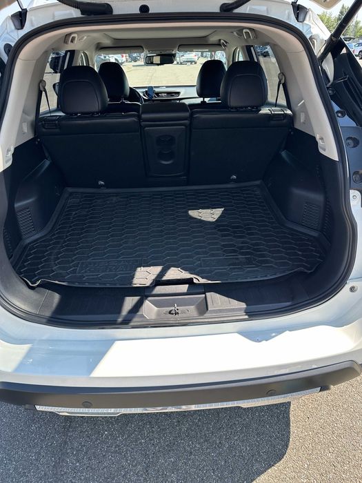 Nissan X-Trail 2018 VIN JN1TCAT32U0123753 фото оголошення 14 з 24