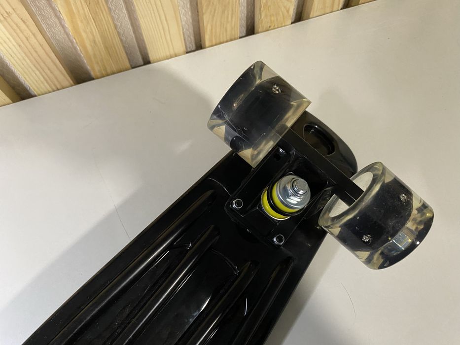 дитячий скейт із ручкою