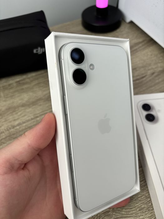 IPhone 16 Plus 256 White Neverlock