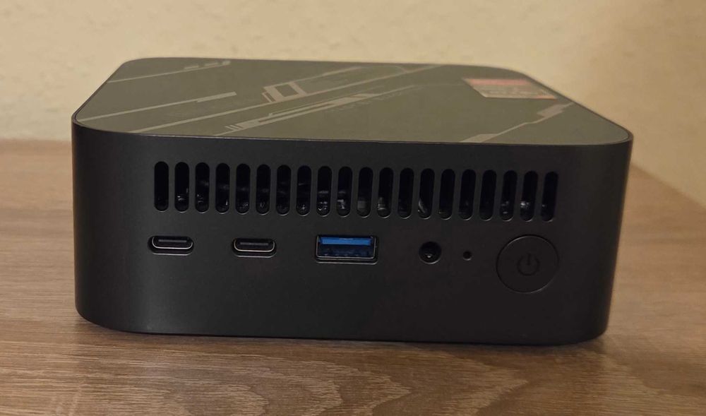 Komputer BLACKVIEW MP100 R7-5825U 32GB RAM 1TB SSD Wi-Fi Windows 11 Professional