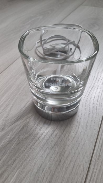 Zestaw ładowarka do szczoteczka Philips Sonicare stacjonarna podróżna etui