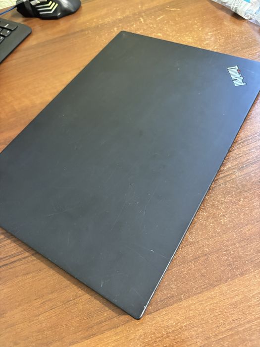Ноутбук ThinkPad T495