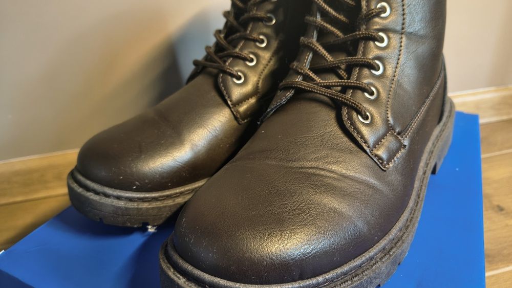 Buty męskie brązowe