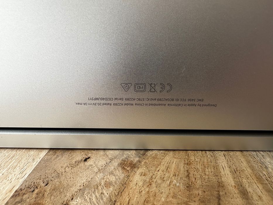 MacBook Pro 13”, 2020
