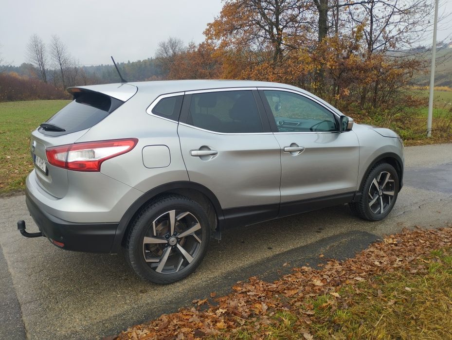 Nissan Qashqai 1.2 benzyna 2014 r
