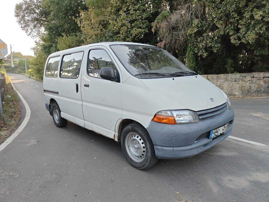 Toyota hiace - com direção assistida