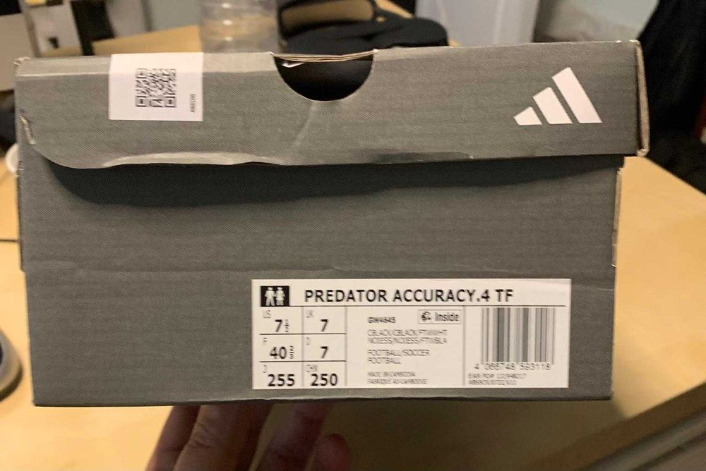 Tenis novos Adidas - Predator Accuracy - nunca usados!!!