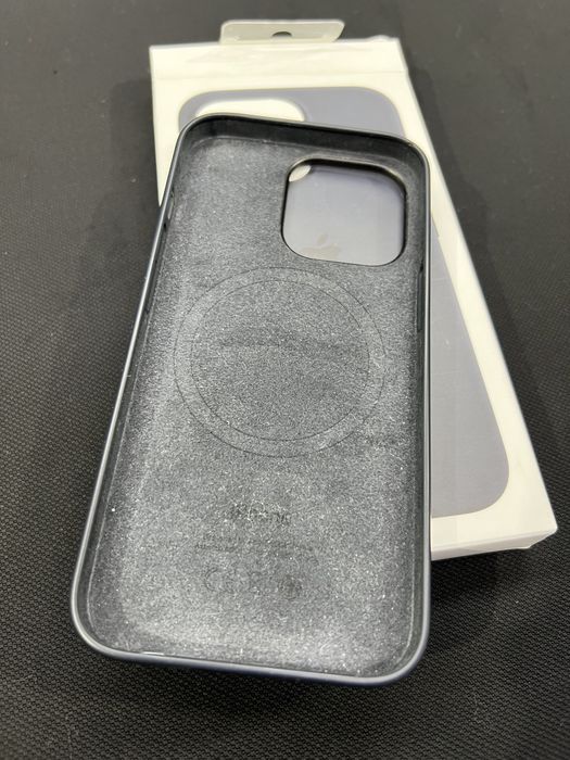 Продам чехлы на айфон 13Про