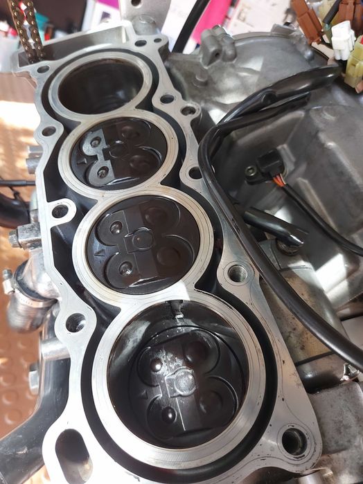 Motor Yamaha R6 2001 para peças