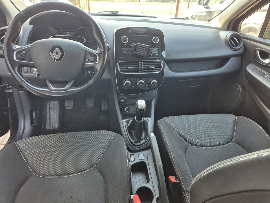 RENAULT clio 2017rok.