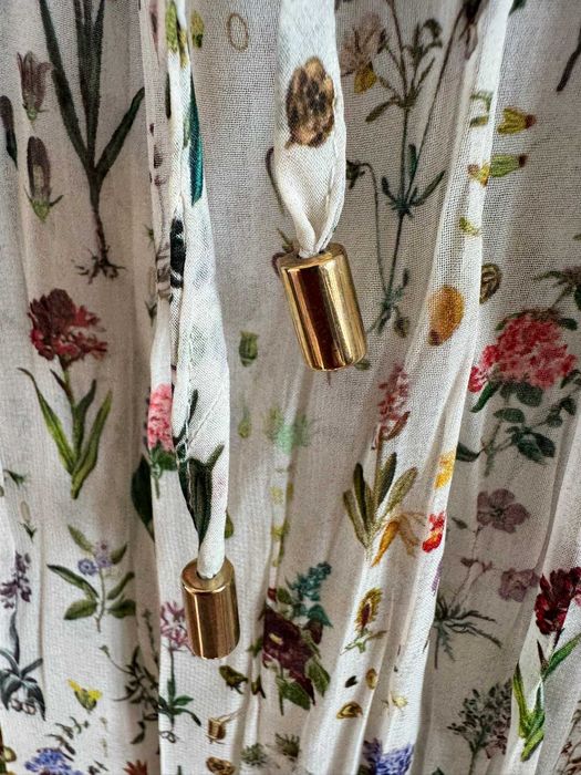 Urocza letnia bluzka r.L ZARA nieużywana