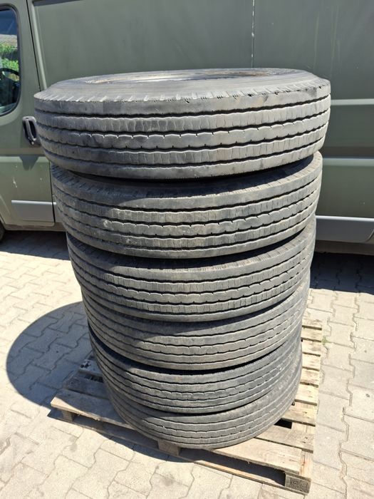 Opona 10r22.5 opony star 1142