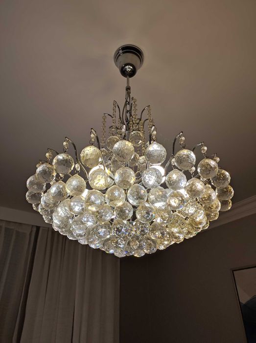 Żyrandol kryształowy