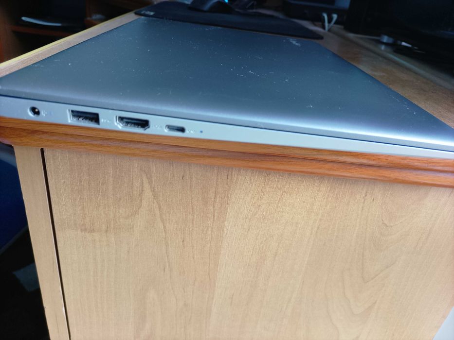 Laptop Lenovo 120S 14IAP
