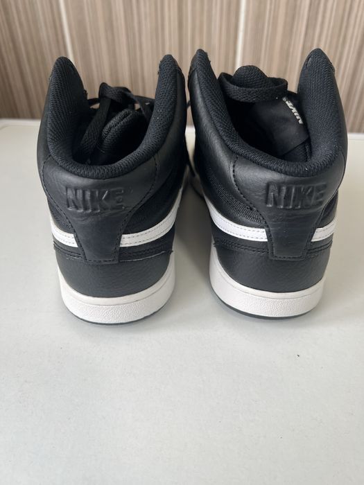 Кросівки  Nike Wmns Court Vision Mid Black CD5436-001