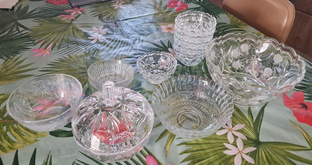 Conjunto de Taças diversas de Cristal e Vidro