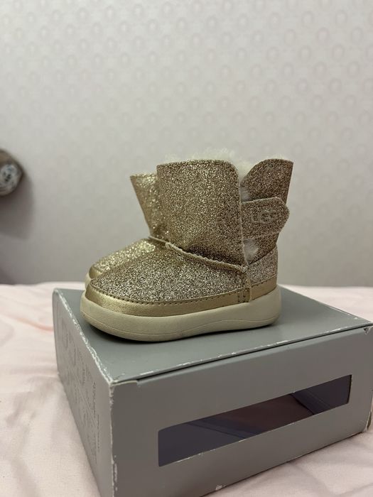 Дівчачі UGG, угги для дівчинки. Ботінки для дівчинки,