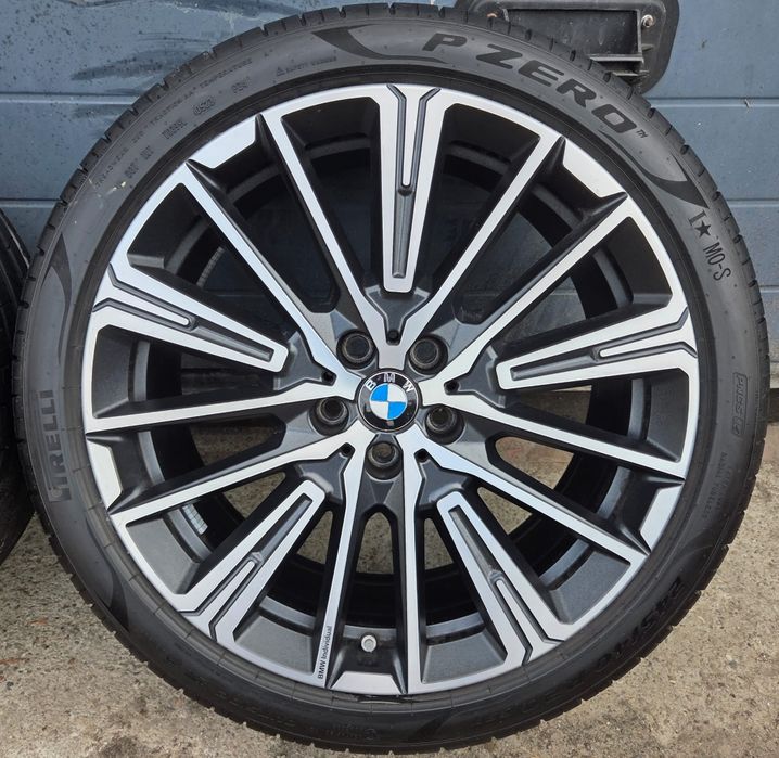 Felgi z oponami Bmw IX1 X1 IX2 X2 U10 U11 8x20 ET46 5x112 Individual