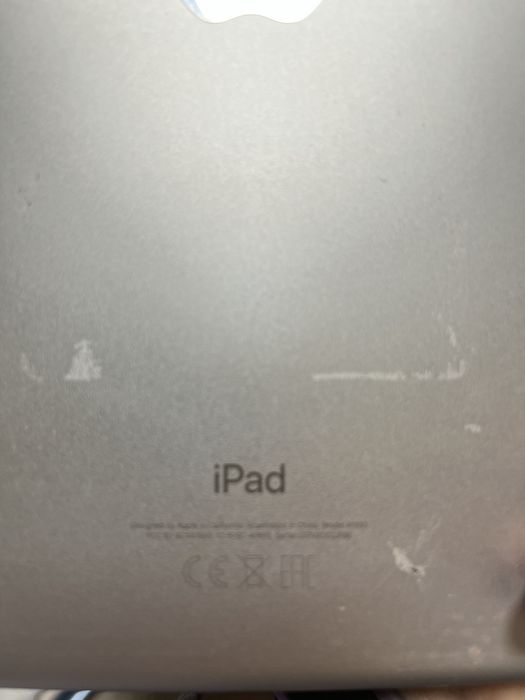 Ipad 6th generacji- uszkodzony!