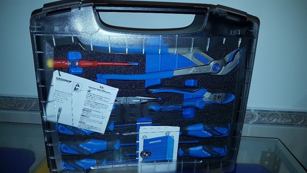 Gedore Jogo Sortido de alicates+chave de fendas, SET-BOXX 72, 9 peças