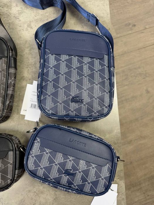 Сумка Lacoste