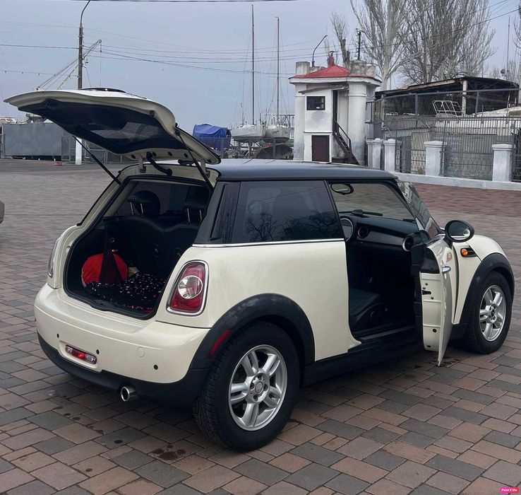Продаю авто MINICOOPER