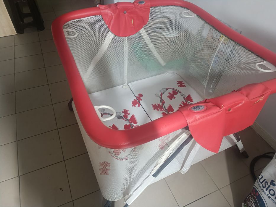 Манеж детский целый