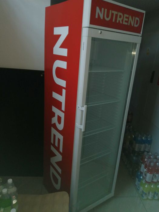 Witryna chłodnicza Liebherr 200 cm FKD 4203 , Chłodziarka przeszklona