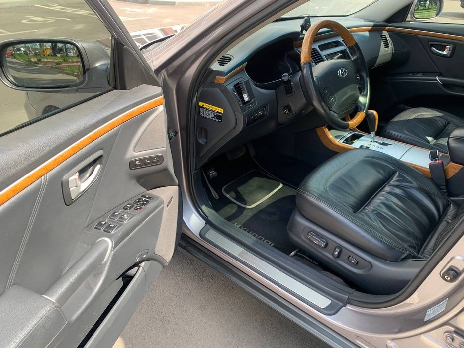 Hyundai Grandeur 2007 VIN KMHFC41DP7A218926 фото оголошення 9 з 24