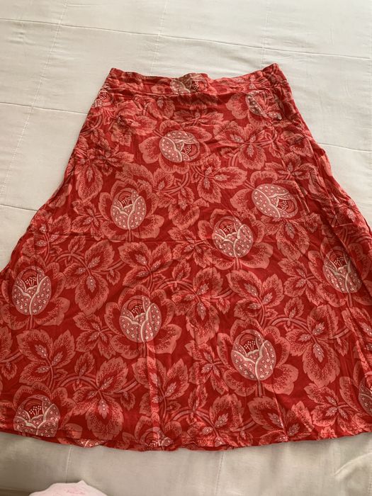 Saia Lanidor em tons de vermelho