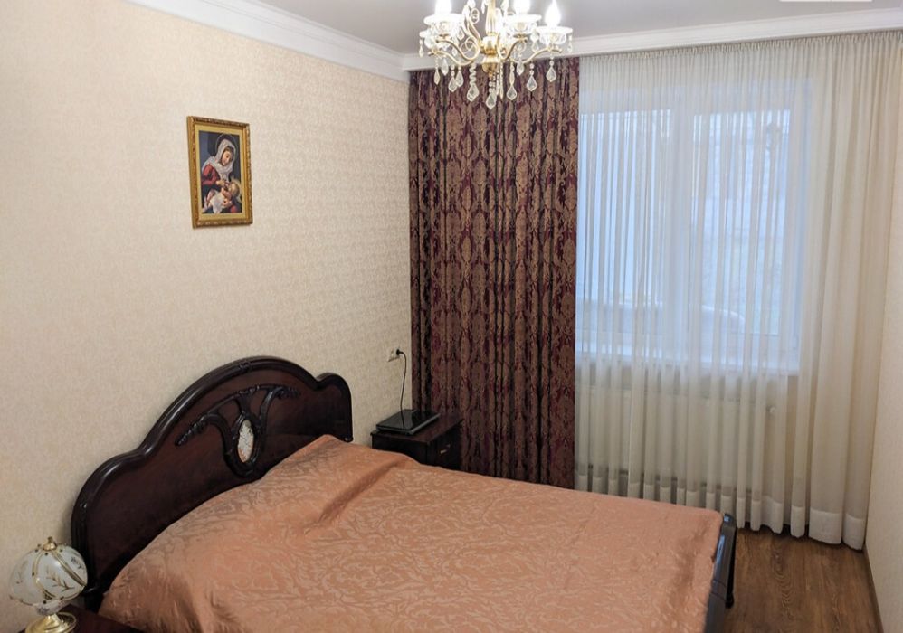 Продаж 2к.кв р-н Академічний