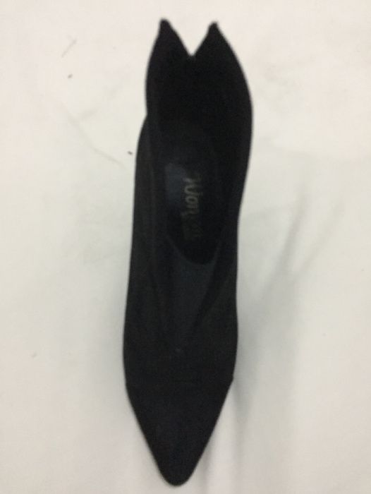 Botas pretas elegantes