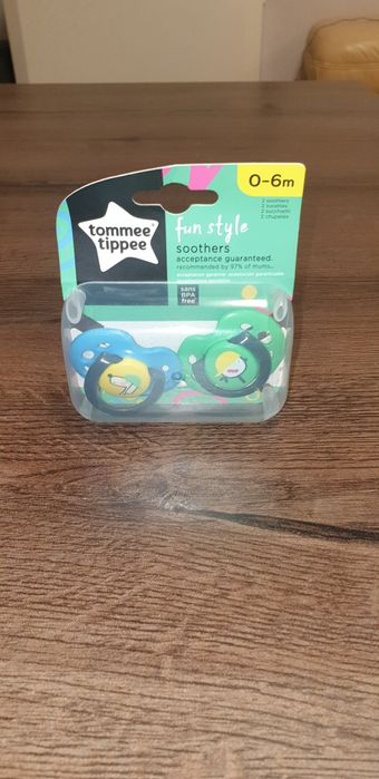 Smoczek tommee tippee