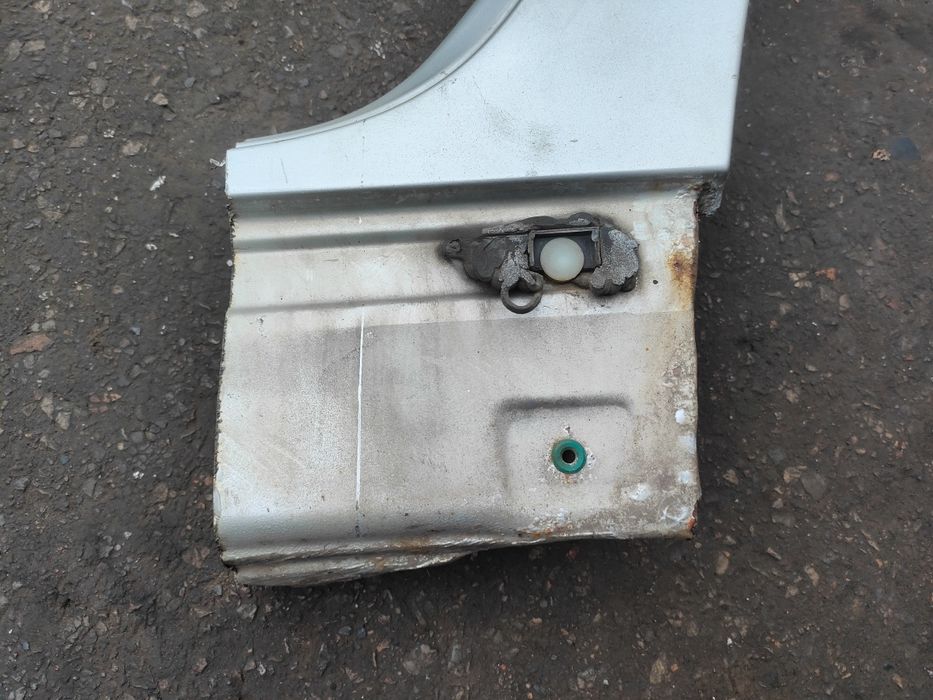 BMW E46 sedan reperaturka nadkole sierp lewy tył