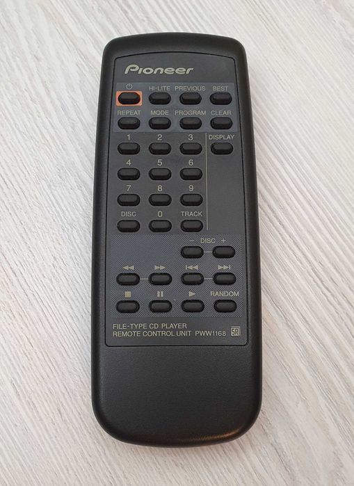 Програвач компакт дисків 300 і 1 диск pioneer pd-f1009