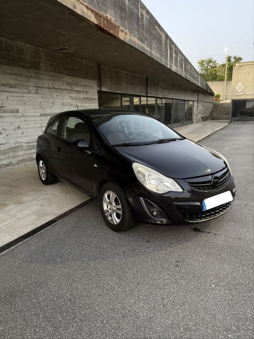 Opel Corsa  D 1.3 cdti ano 2011