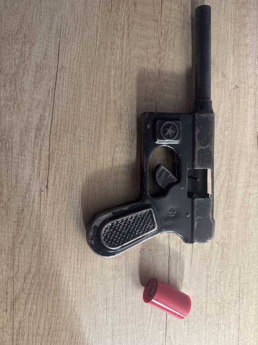 Пістолет на пістонах mauser