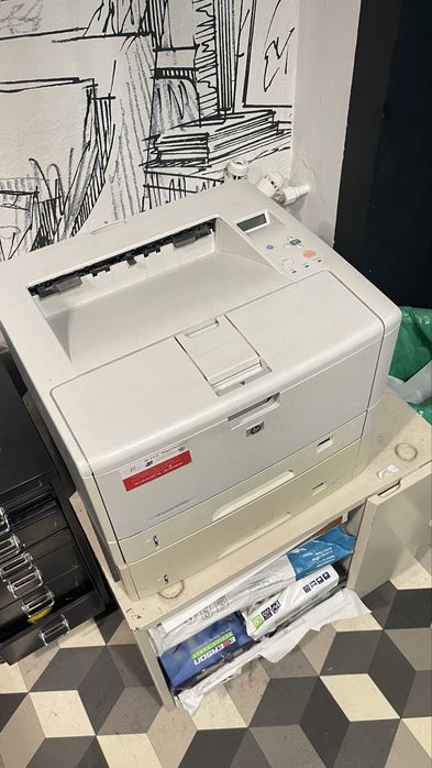 HP LaserJet 5200 dtn