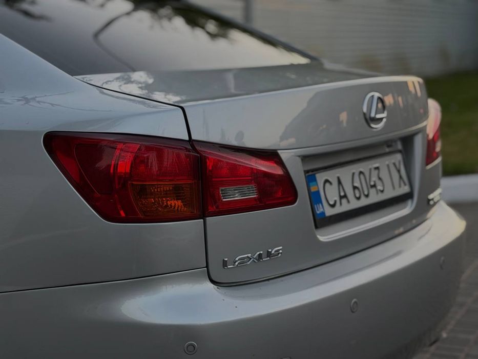 Lexus IS 220D 2006 г