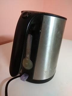 Czajnik bezprzewodowy Philips HD 4664