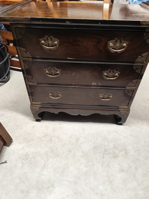 Móvel oriental tradicional