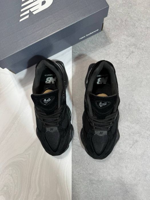 Чоловічі кросівки New Balance 9060 Black